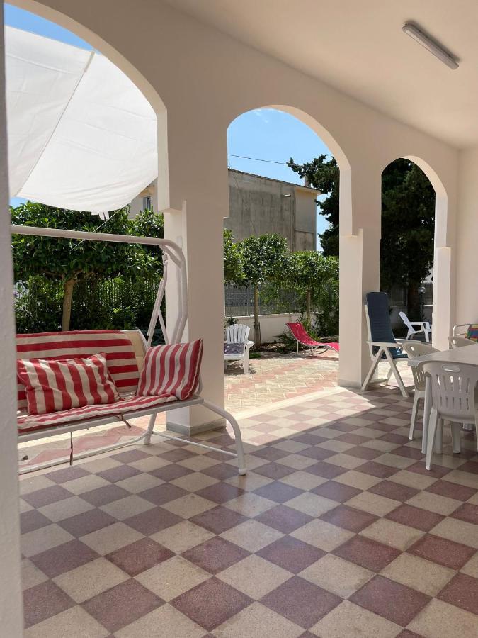 Villa Carmela A San Pietro In Bevagna Luaran gambar